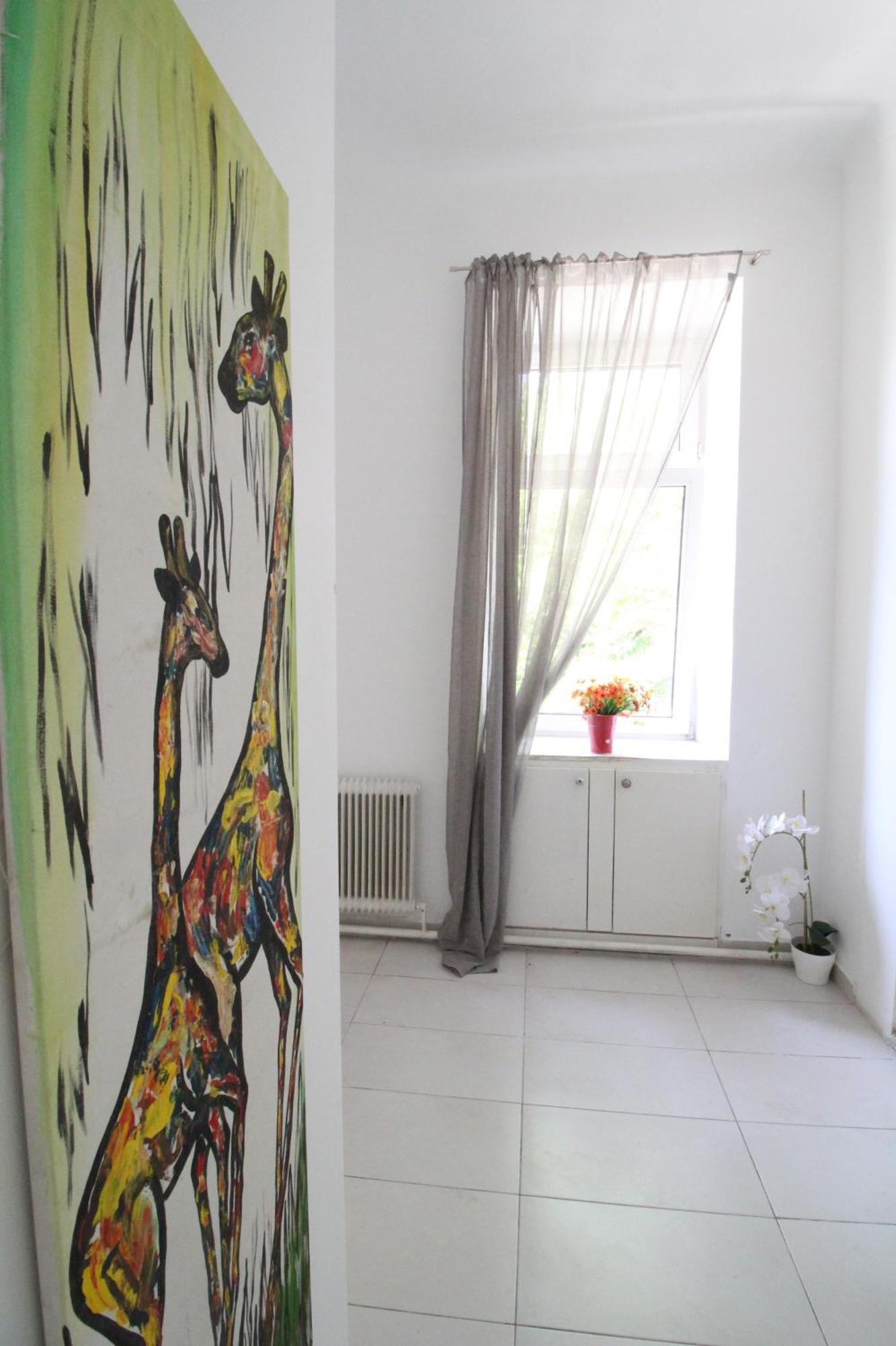 Privatunterkunft Cozy In Pragerstrasse